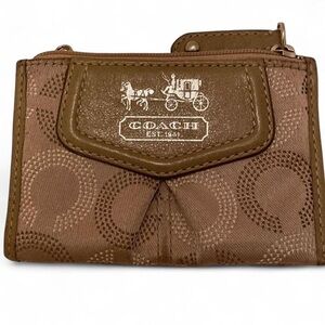 Coach Compact Signature Wallet